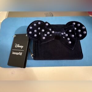 Minnie Loungefly Wallet
